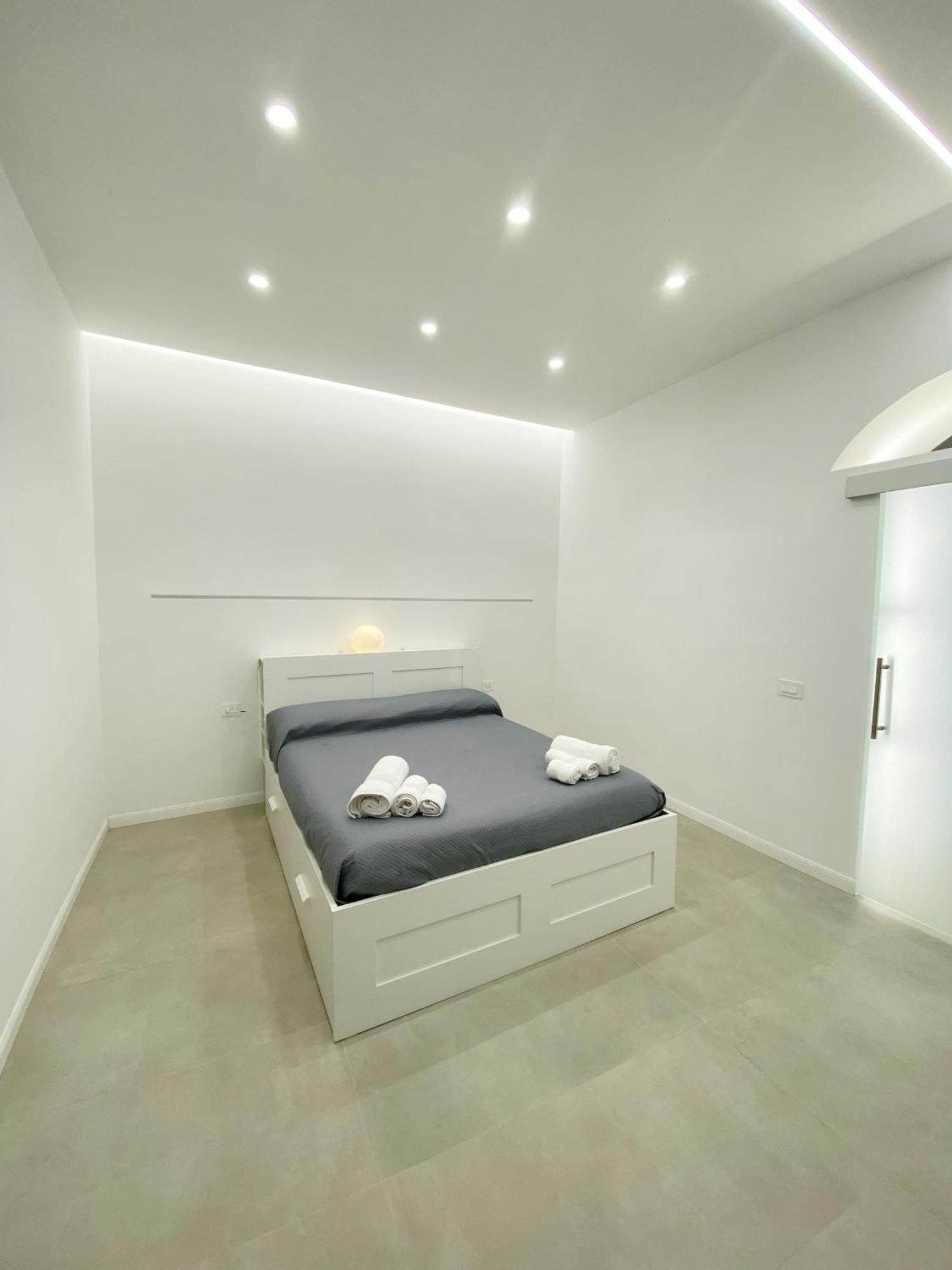 A Casa Mia Apartment เนเปิลส์ ภายนอก รูปภาพ