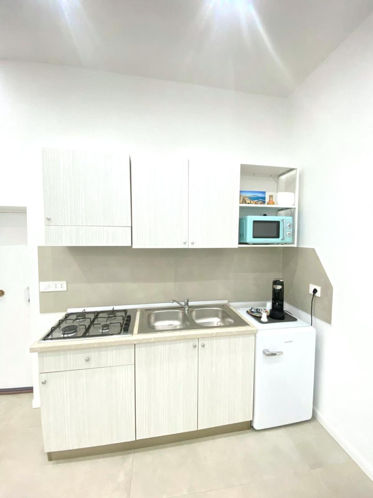 A Casa Mia Apartment เนเปิลส์ ภายนอก รูปภาพ